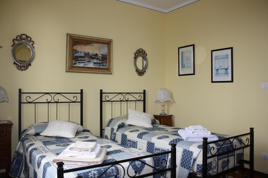 B&B Villa Cardellini Savigliano Oda fotoğraf