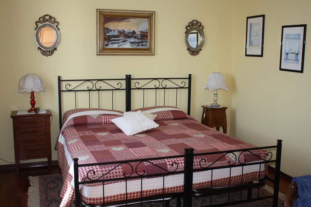 B&B Villa Cardellini Savigliano Oda fotoğraf